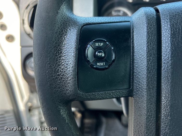 image for item EG0890 2012 Ford F550 Super Duty utility / service truck