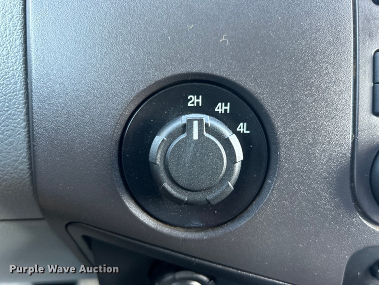 image for item EG0890 2012 Ford F550 Super Duty utility / service truck