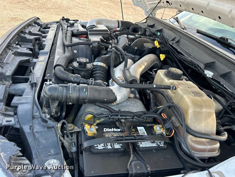 image for item EG0890 2012 Ford F550 Super Duty utility / service truck