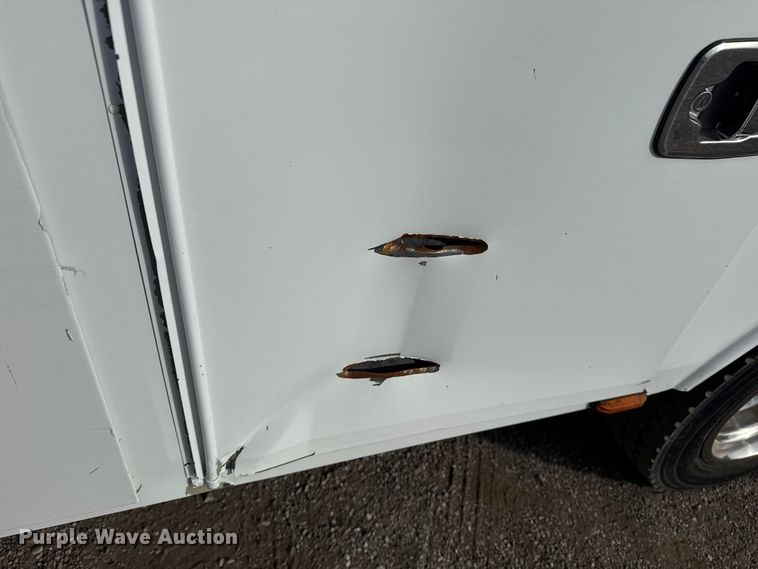 image for item EG1738 2015 Ford F450 Super Duty bucket truck