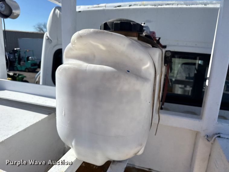 image for item EG1795 2007 Freightliner Business Class M2 crane truck