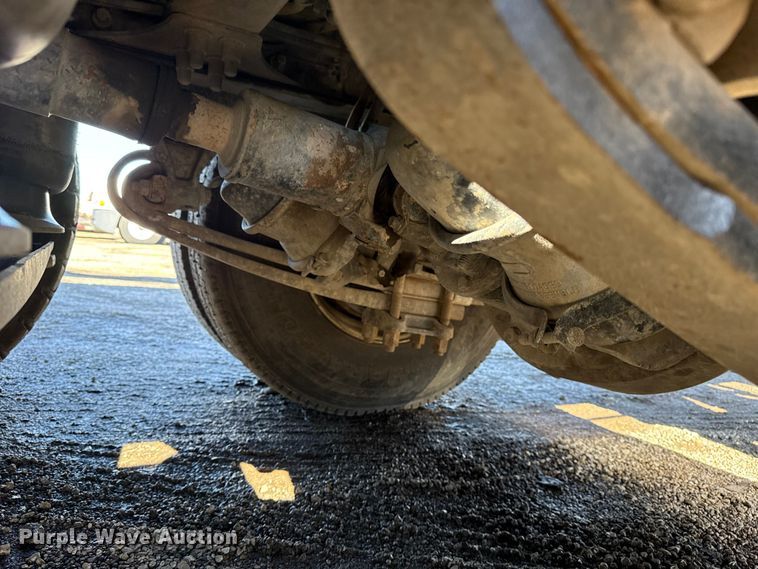 image for item EG1795 2007 Freightliner Business Class M2 crane truck