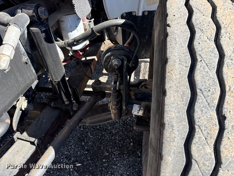 image for item EG1795 2007 Freightliner Business Class M2 crane truck