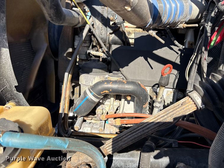 image for item EG1795 2007 Freightliner Business Class M2 crane truck