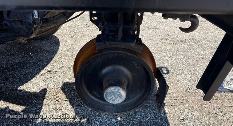 image for item EG1795 2007 Freightliner Business Class M2 crane truck