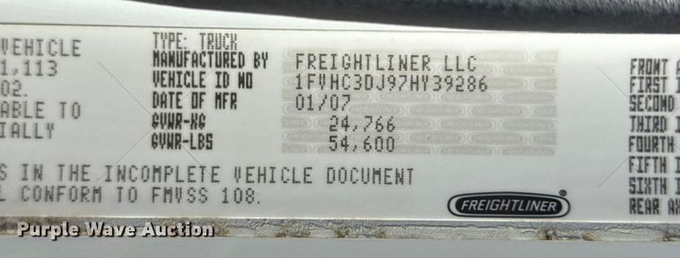 image for item EG1795 2007 Freightliner Business Class M2 crane truck