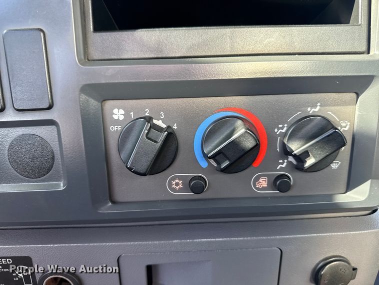 image for item EG1800 2013 Mack GU713 vacuum truck