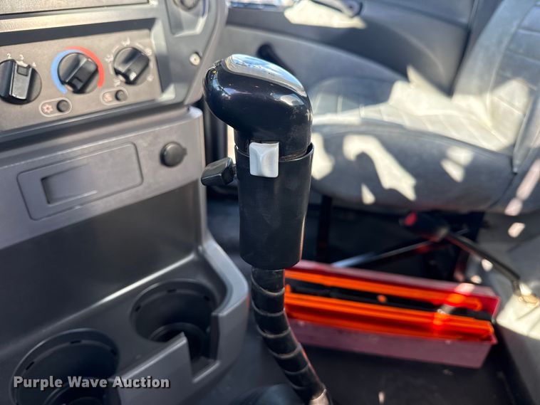 image for item EG1800 2013 Mack GU713 vacuum truck