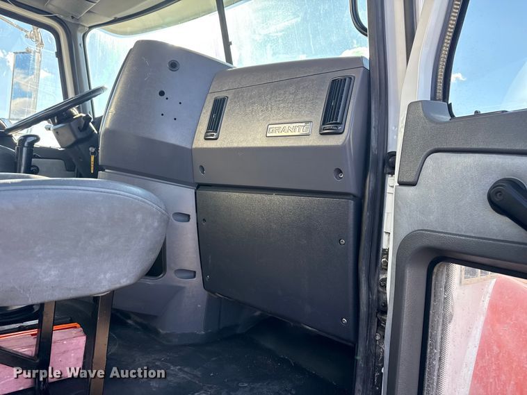 image for item EG1800 2013 Mack GU713 vacuum truck