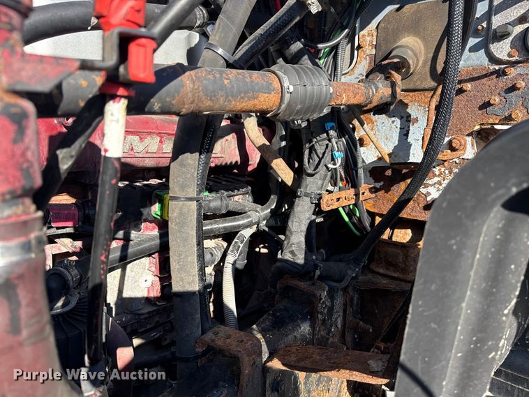 image for item EG1800 2013 Mack GU713 vacuum truck