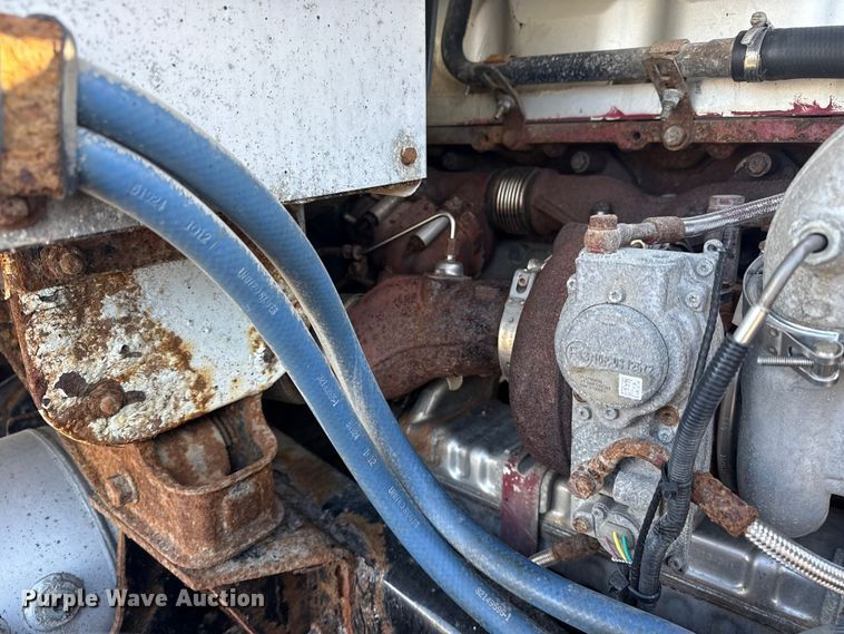 image for item EG1800 2013 Mack GU713 vacuum truck