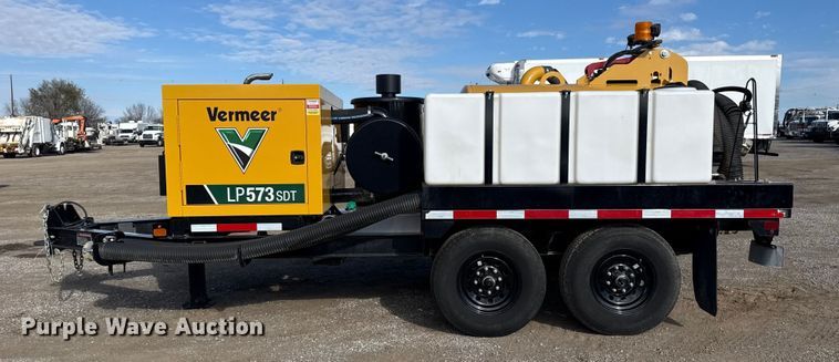 image for item EG1813 2024 Vermeer LP573SDT vacuum excavator