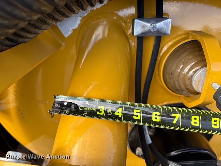 image for item EG1813 2024 Vermeer LP573SDT vacuum excavator