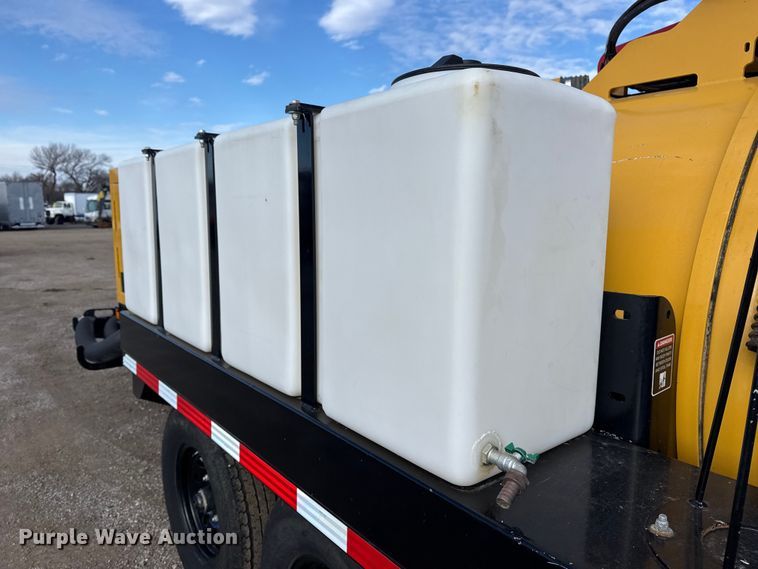 image for item EG1813 2024 Vermeer LP573SDT vacuum excavator