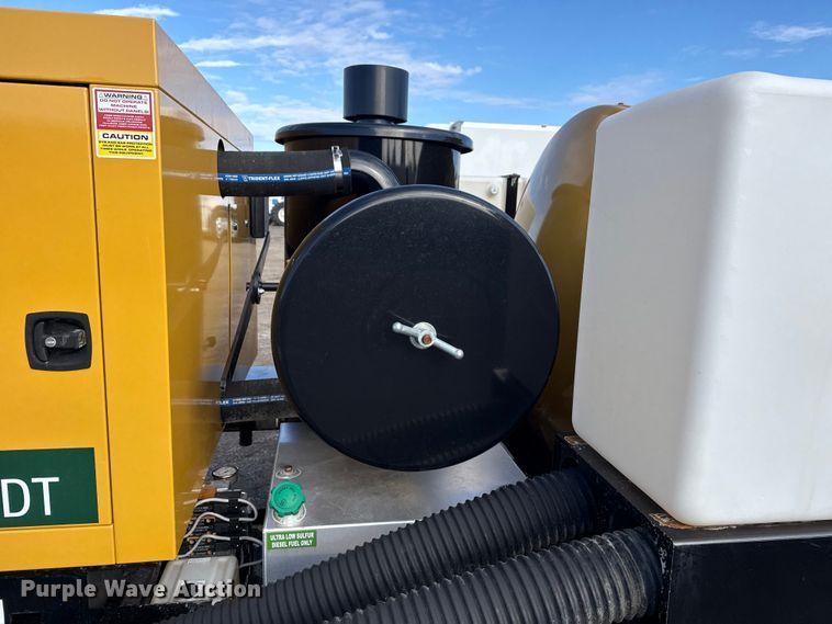 image for item EG1813 2024 Vermeer LP573SDT vacuum excavator