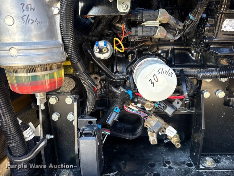 image for item EG1813 2024 Vermeer LP573SDT vacuum excavator