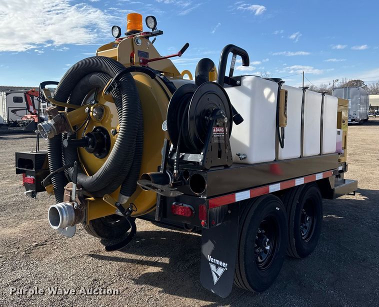 image for item EG1814 2022 Vermeer LP573SDT vacuum excavator