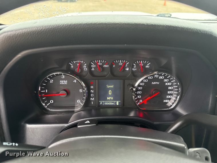 image for item EG1826 2015 Chevrolet Silverado 3500HD utility bed pickup truck