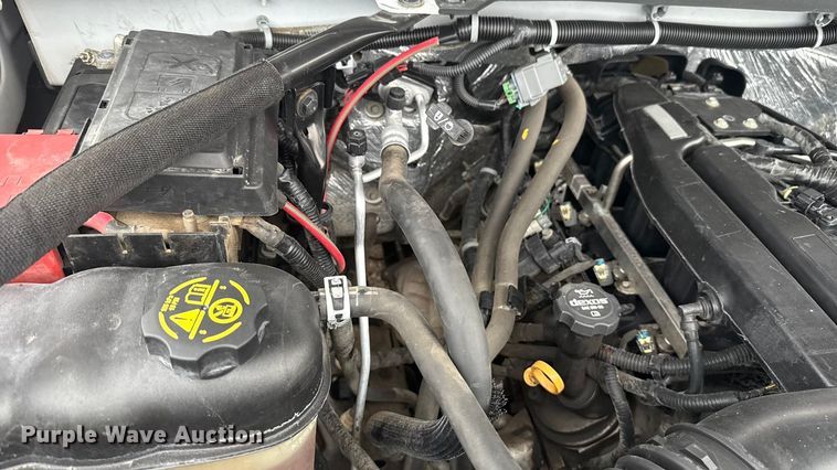 image for item EG1826 2015 Chevrolet Silverado 3500HD utility bed pickup truck