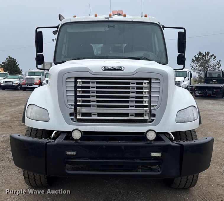 image for item EG1827 2010 Freightliner Business Class M2 crane truck