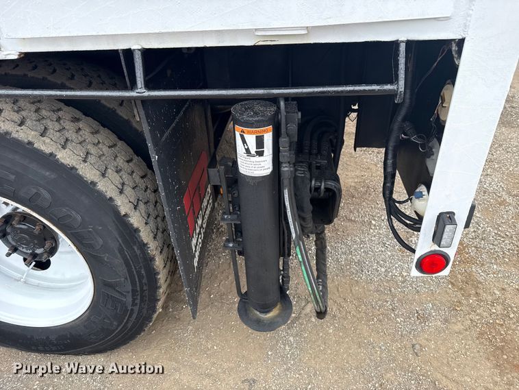 image for item EG1827 2010 Freightliner Business Class M2 crane truck