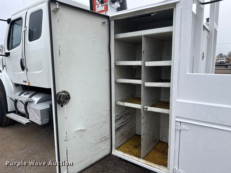 image for item EG1827 2010 Freightliner Business Class M2 crane truck