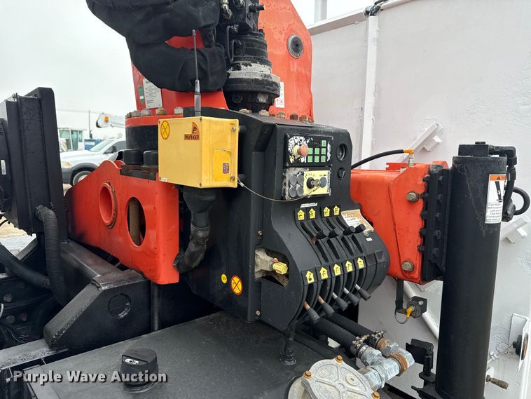 image for item EG1827 2010 Freightliner Business Class M2 crane truck