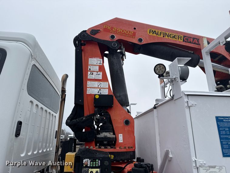 image for item EG1827 2010 Freightliner Business Class M2 crane truck