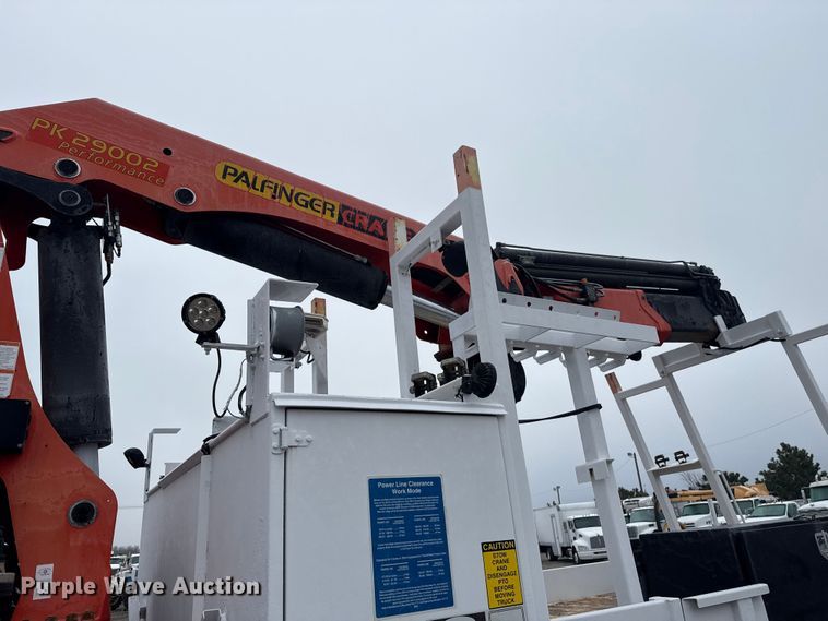 image for item EG1827 2010 Freightliner Business Class M2 crane truck