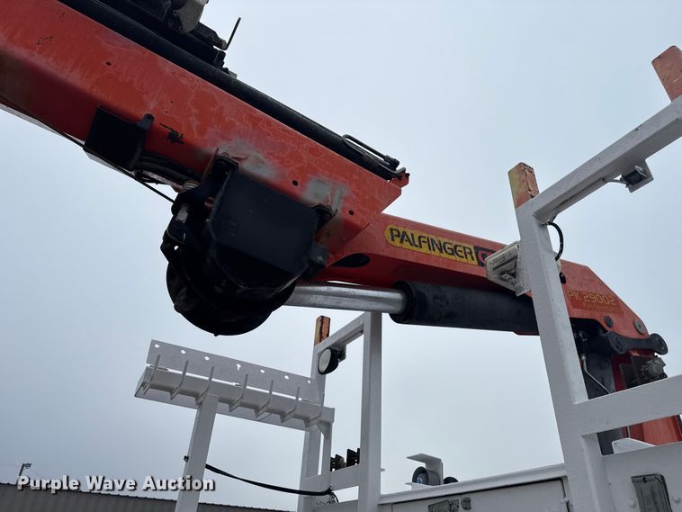 image for item EG1827 2010 Freightliner Business Class M2 crane truck