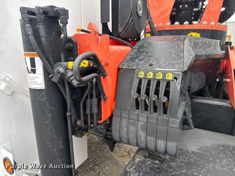 image for item EG1827 2010 Freightliner Business Class M2 crane truck