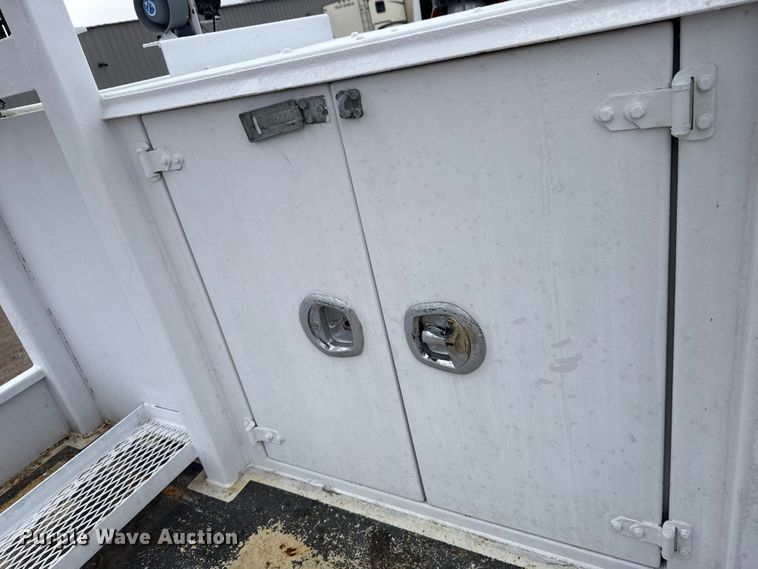 image for item EG1827 2010 Freightliner Business Class M2 crane truck