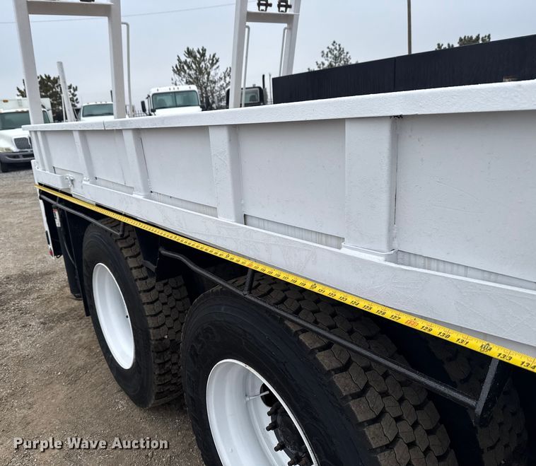 image for item EG1827 2010 Freightliner Business Class M2 crane truck