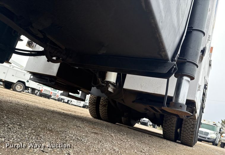 image for item EG1827 2010 Freightliner Business Class M2 crane truck