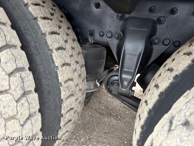 image for item EG1827 2010 Freightliner Business Class M2 crane truck