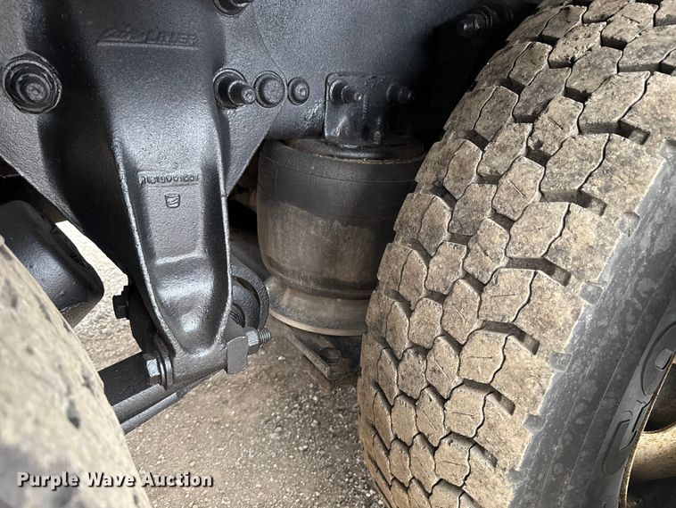 image for item EG1827 2010 Freightliner Business Class M2 crane truck