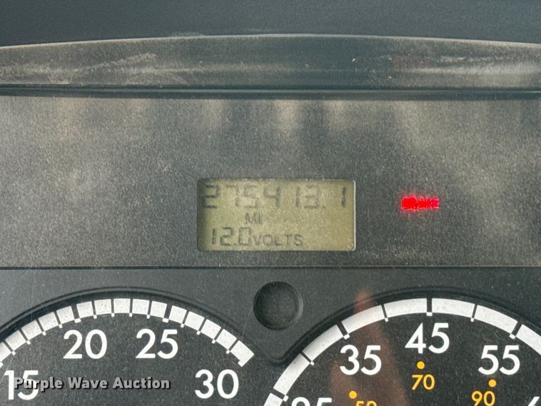 image for item EG1827 2010 Freightliner Business Class M2 crane truck