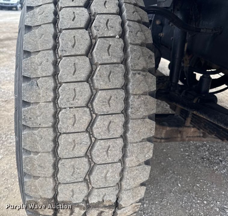 image for item EG1827 2010 Freightliner Business Class M2 crane truck