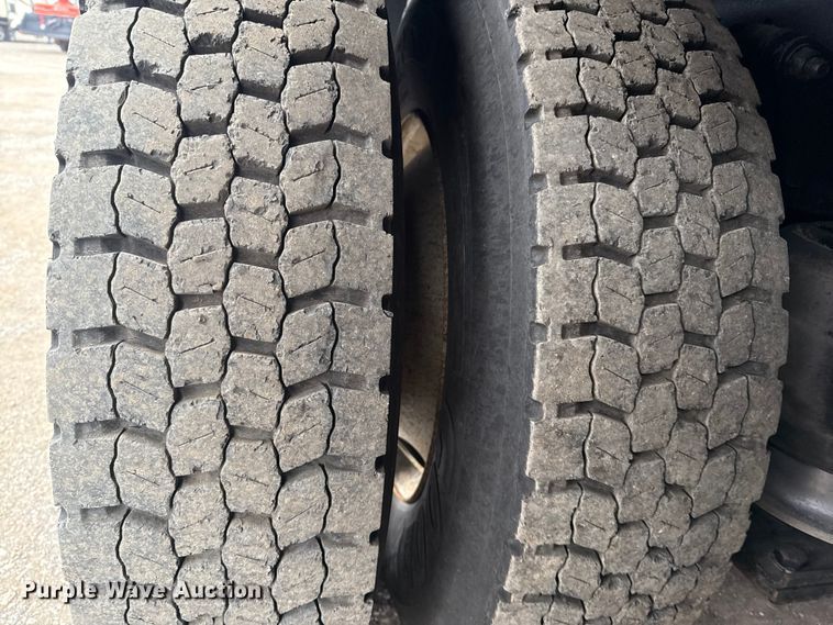 image for item EG1827 2010 Freightliner Business Class M2 crane truck