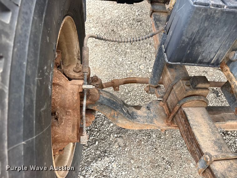 image for item EG1840 1998 Ford F700 dump truck