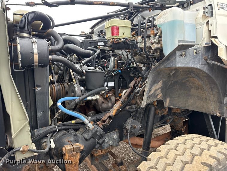 image for item EG1840 1998 Ford F700 dump truck