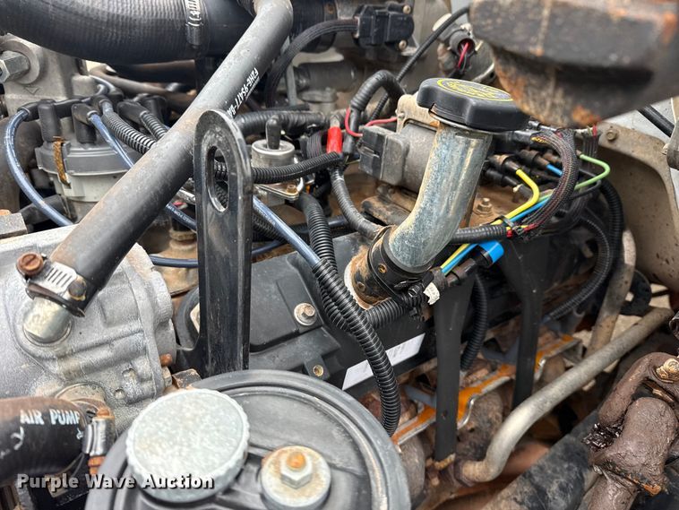 image for item EG1840 1998 Ford F700 dump truck