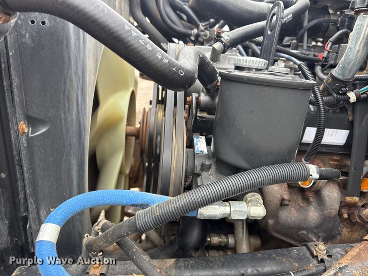 image for item EG1840 1998 Ford F700 dump truck