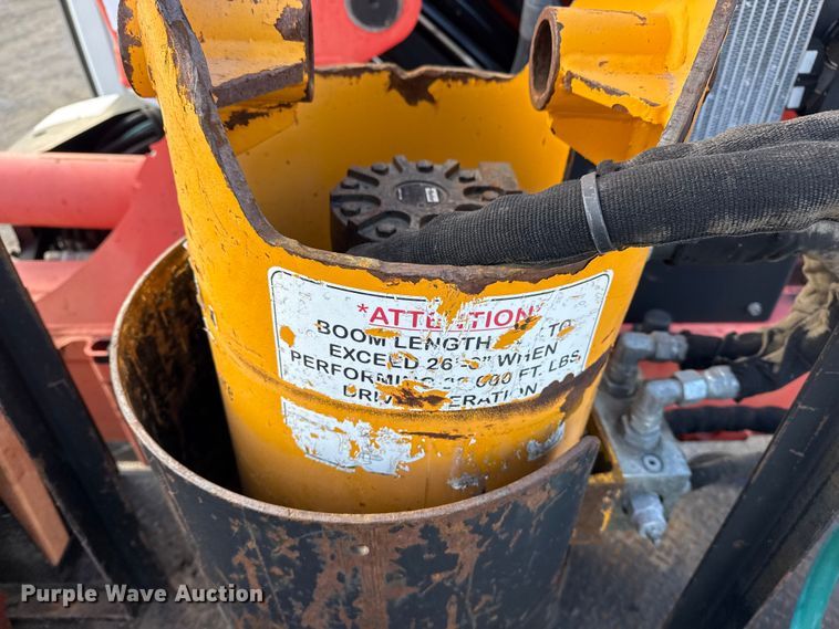 image for item EG1844 2011 International 7500 crane truck