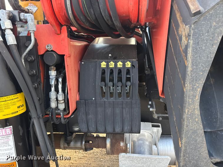 image for item EG1844 2011 International 7500 crane truck