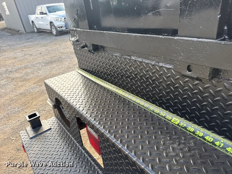 image for item EG1844 2011 International 7500 crane truck