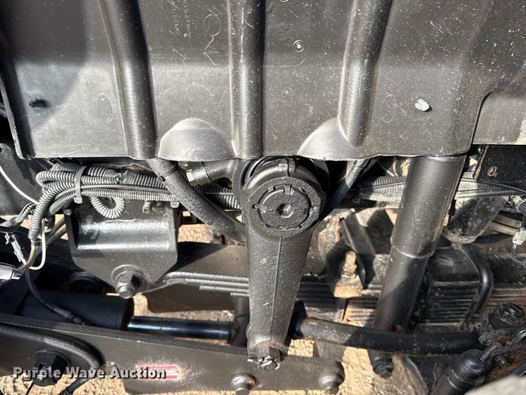 image for item EG1844 2011 International 7500 crane truck