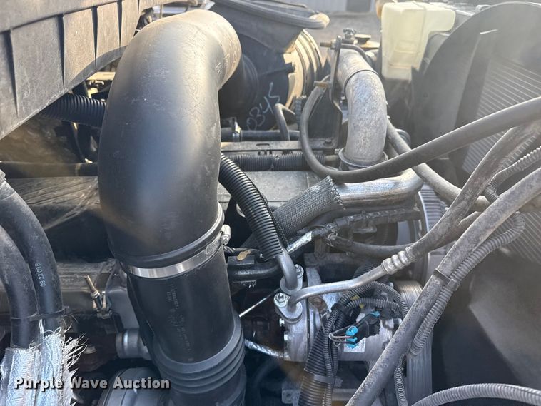 image for item EG1844 2011 International 7500 crane truck