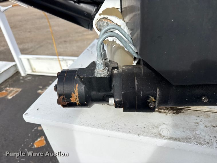 image for item EG1905 2016 Freightliner 108SD crane truck