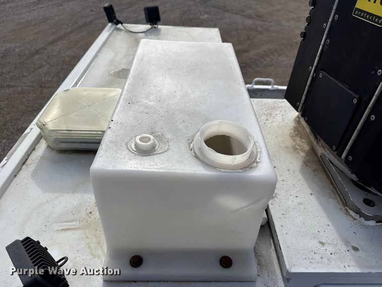 image for item EG1905 2016 Freightliner 108SD crane truck